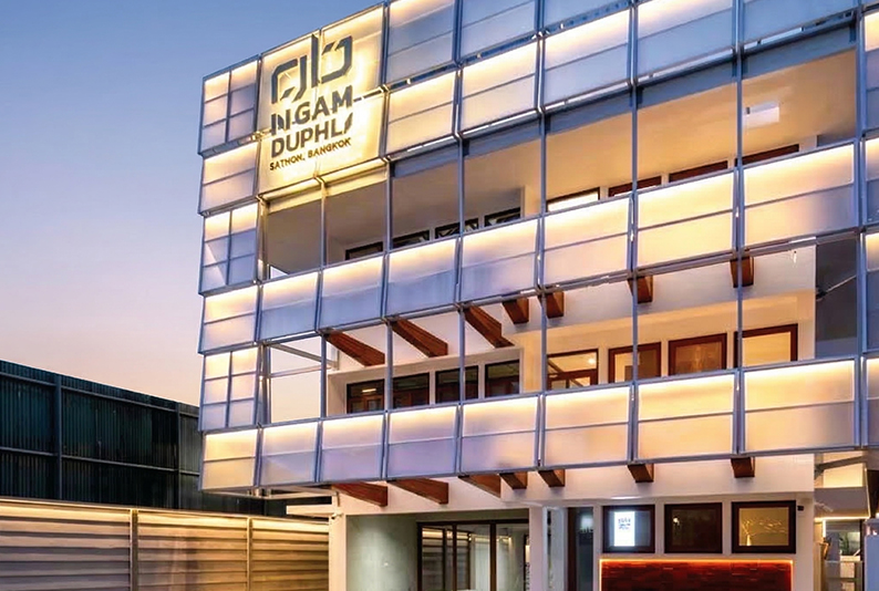 Shinkolite facade: A new dimension in architectural surfaces.